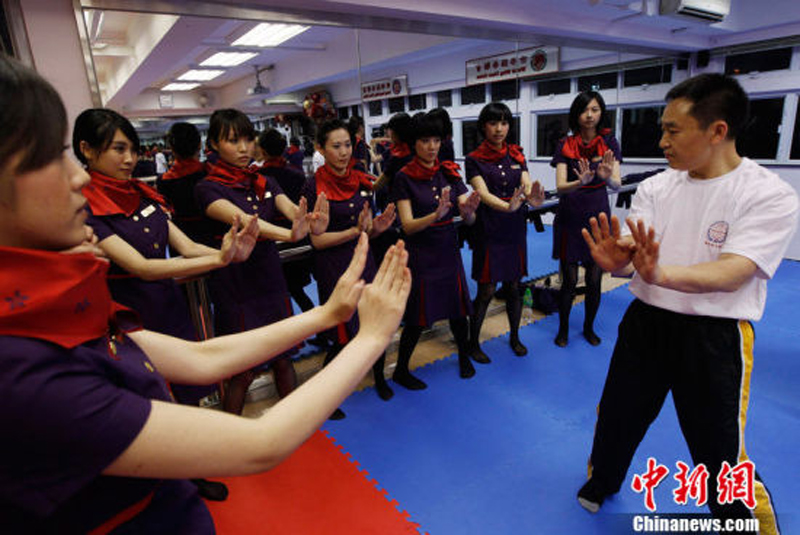 香港空姐学咏春拳 - 热点推荐 - 丽水在线-丽水本